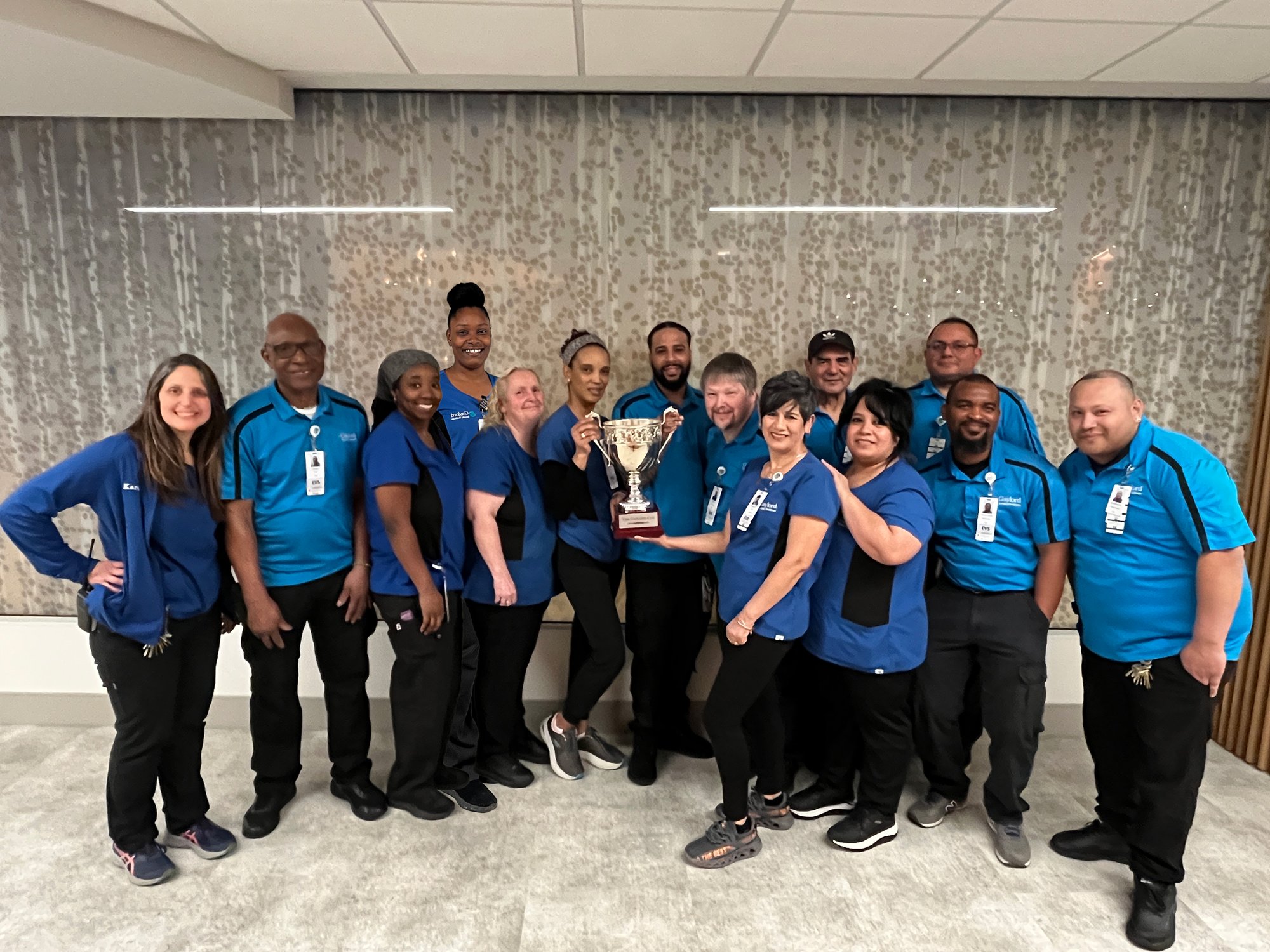 EVS Group Photo with Gaylord Cup