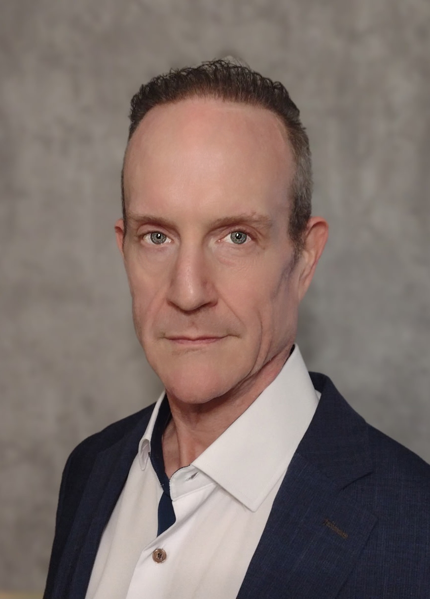 Headshot_Anton_Cherry