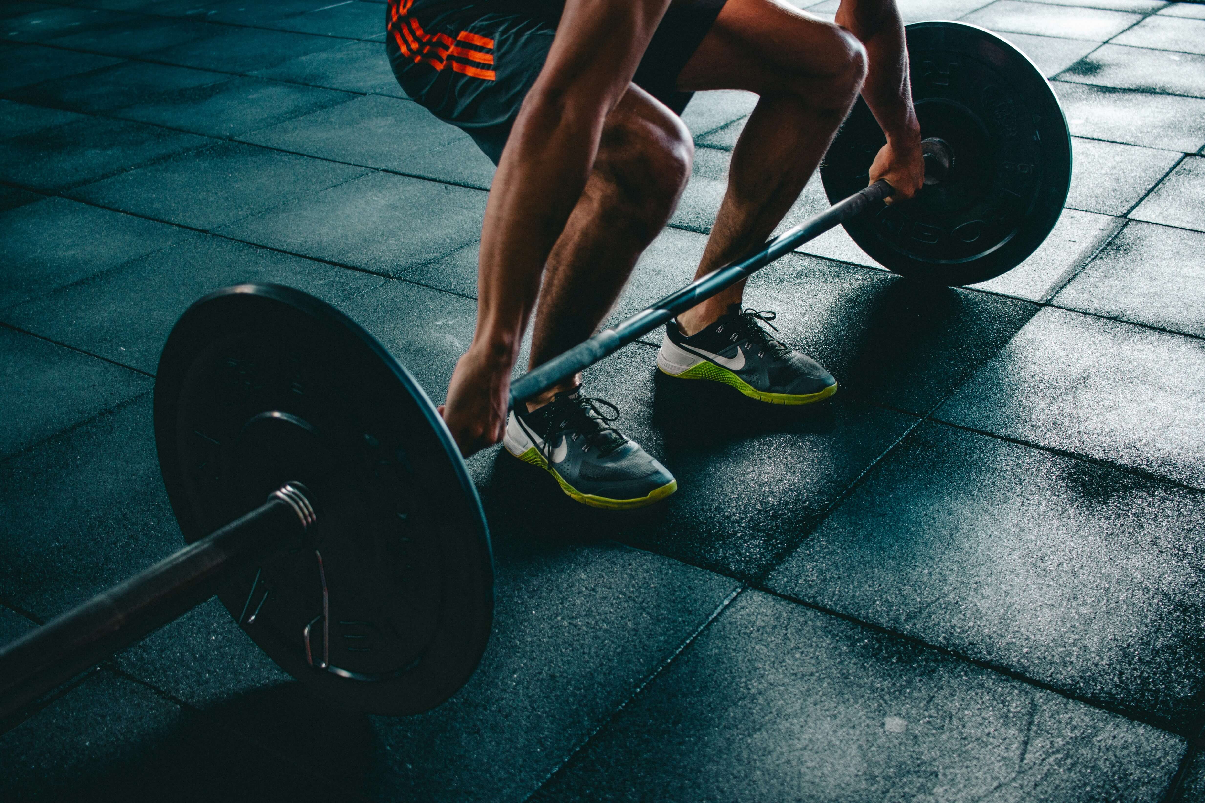 stock_unsplash_deadlift_exercise_gym_pt_legs