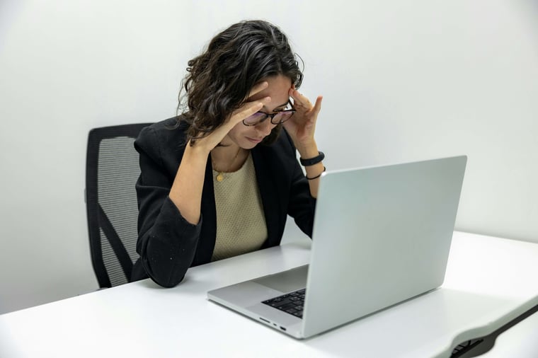 unsplash_brain_concussion_headache_vertigo_dizzy_stock